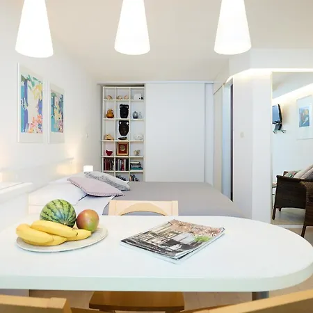 Hedera Estate, Hedera 6 Dubrownik