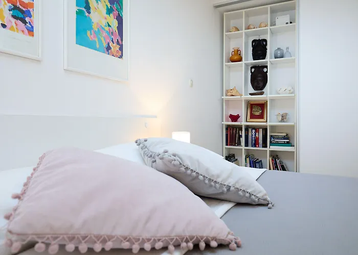 Hedera Estate, Hedera 6 Apartman