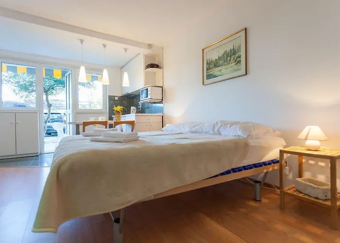 Apartman Hedera Estate, Hedera 6 *